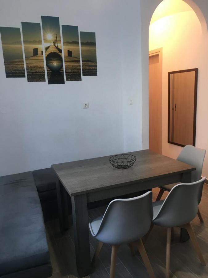 Modern & Comfortable House In The City Center Ermúpoli Kültér fotó